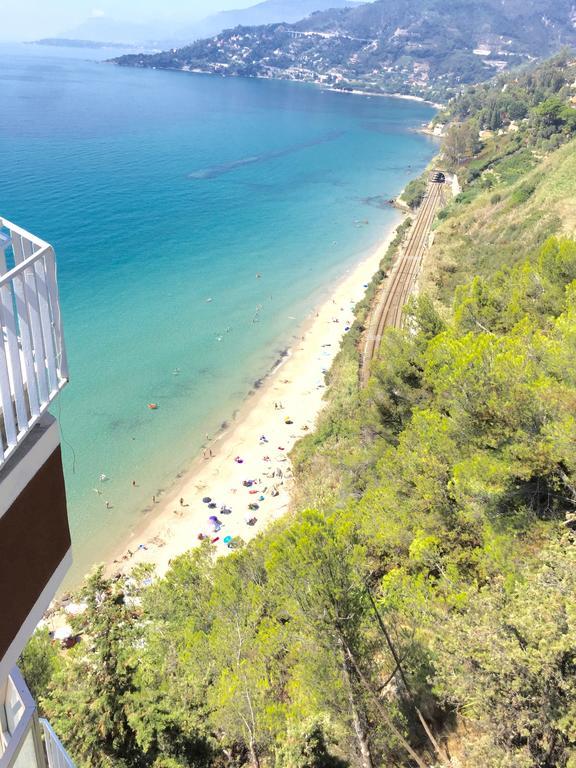 Appartement Casa Calandre Mare à Vintimille Extérieur photo